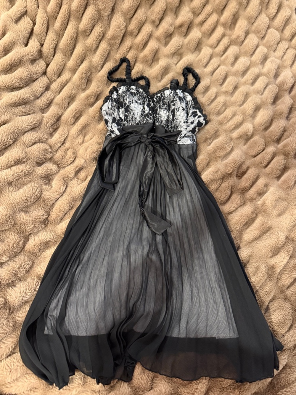 Black & White Lace Bodice Chiffon Maxi Dress